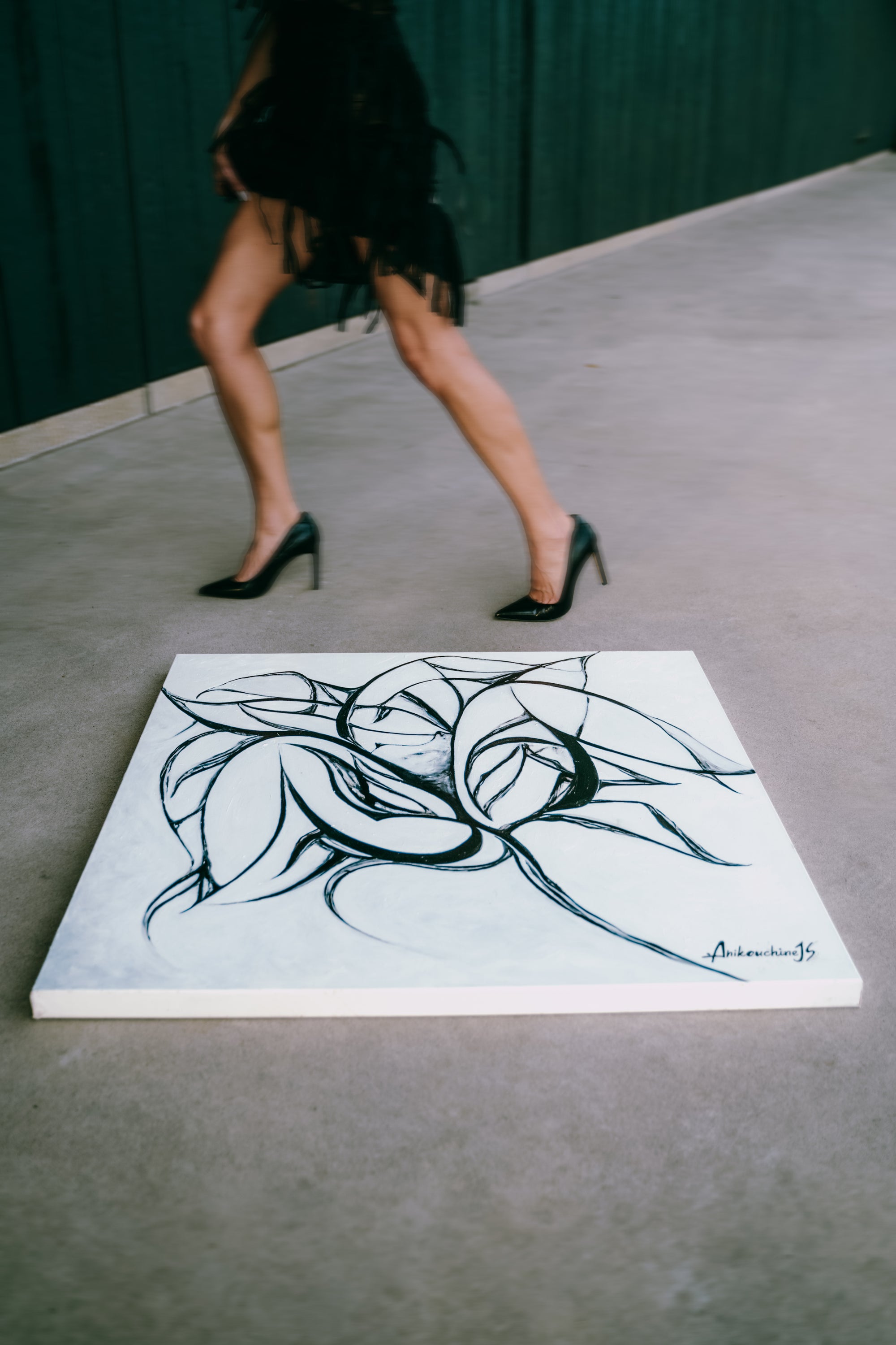 WTF “Woman The Flower”